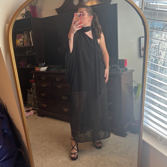 Meet your Posher, Sydney - Picture 2 of 3